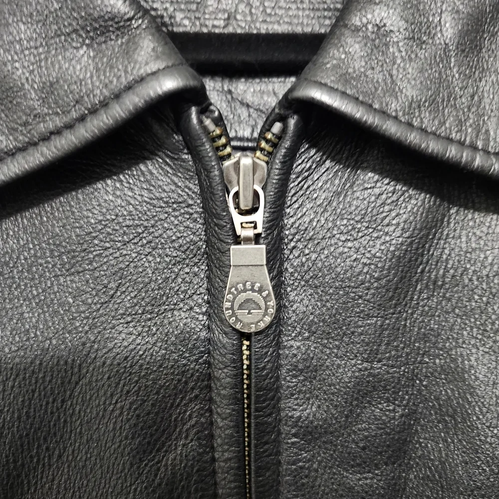 Roundtree & Yorke Black Leather Bomber Jacket